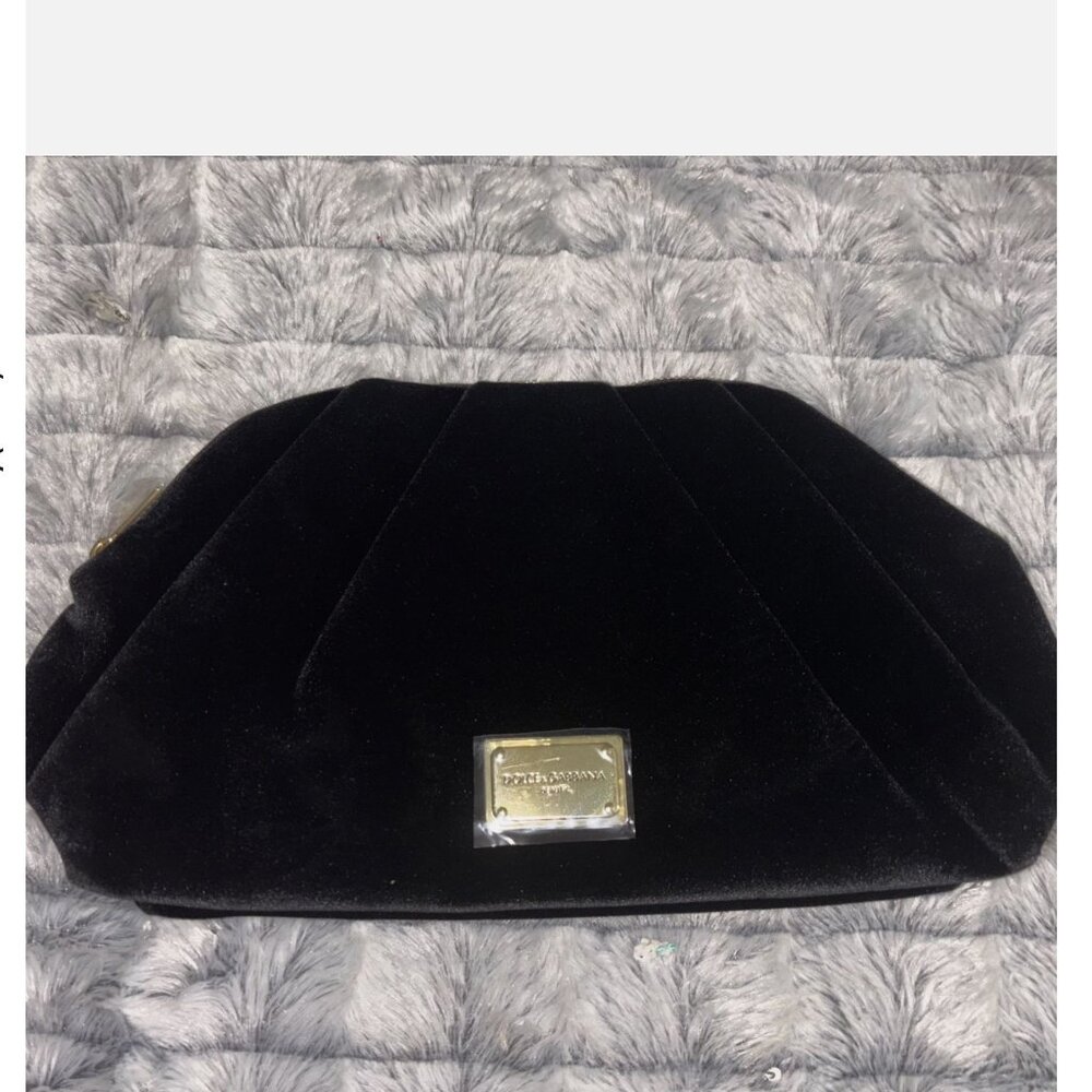 Dolce & Gabbana Black Velvet Signature Cosmetic Pouch Makeup Clutch Bag NEW